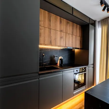 Luxury Apt - Scenic Nature Views *