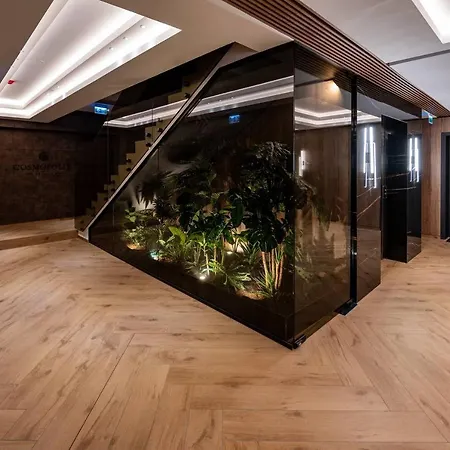 Luxury Apt - Scenic Nature Views Brassó