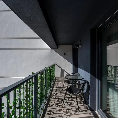 Luxury Apt - Scenic Nature Views Apartment Brasov